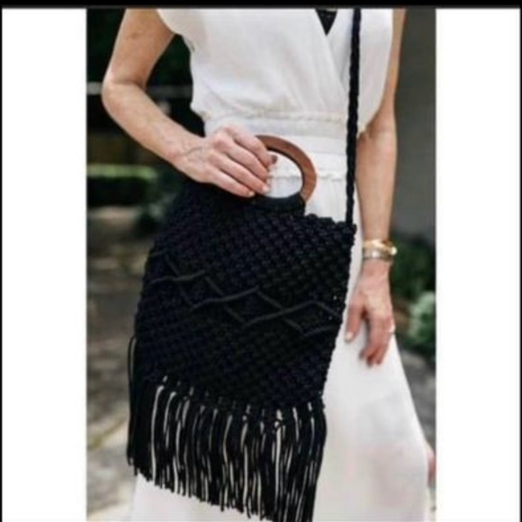Danielle Nicole macrame crossbody bag - Picture 4 of 5